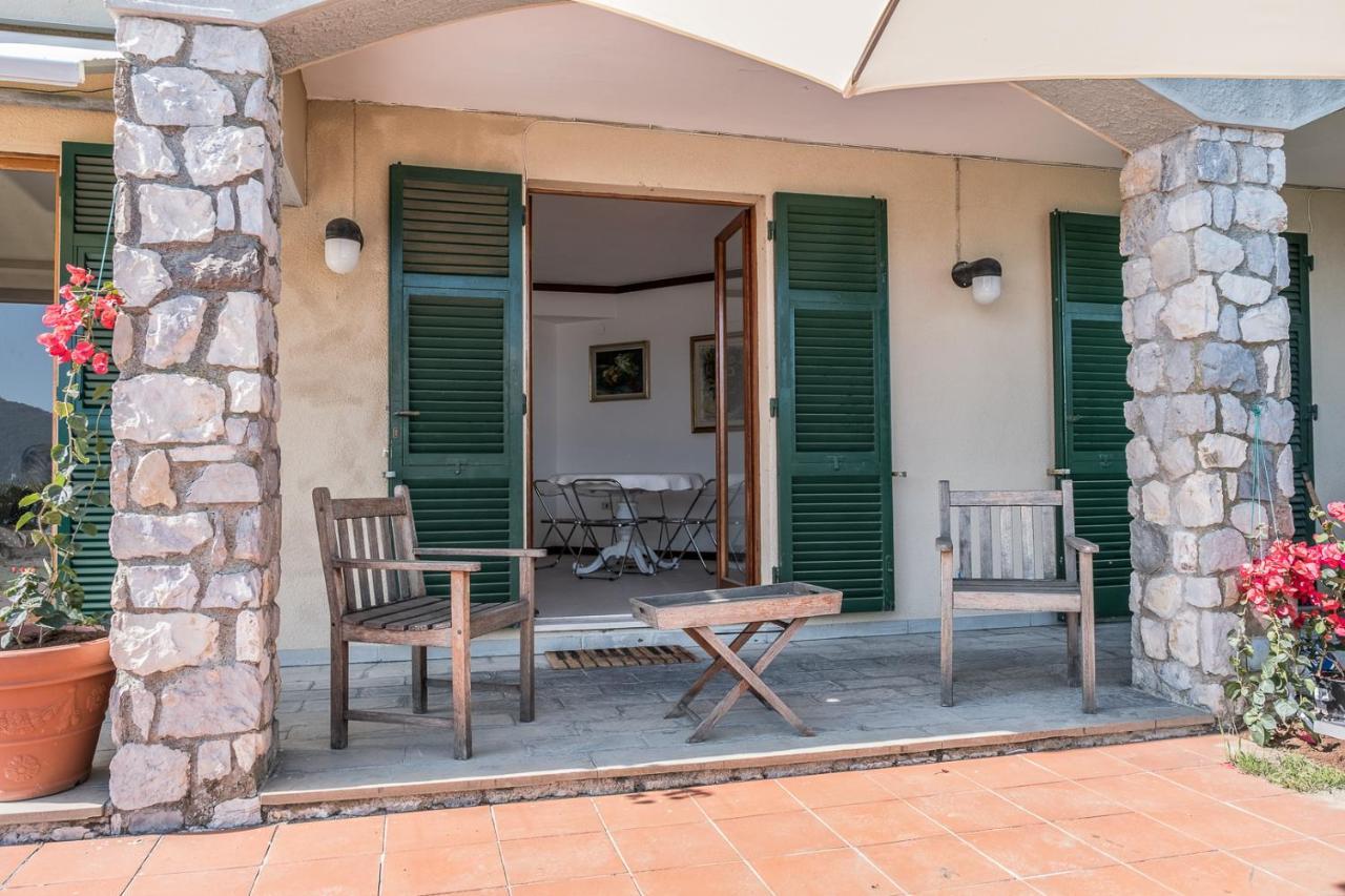 Апартаменты La Terrazza Tra Cielo E Mare Портовенере Экстерьер фото