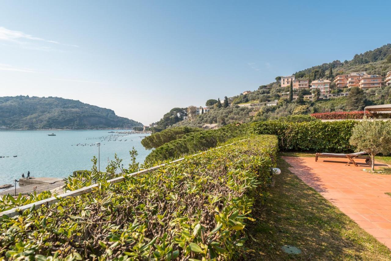 Апартаменты La Terrazza Tra Cielo E Mare Портовенере Экстерьер фото